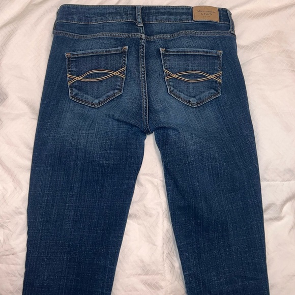 Abercrombie & Fitch Jeans - Picture 4 of 6